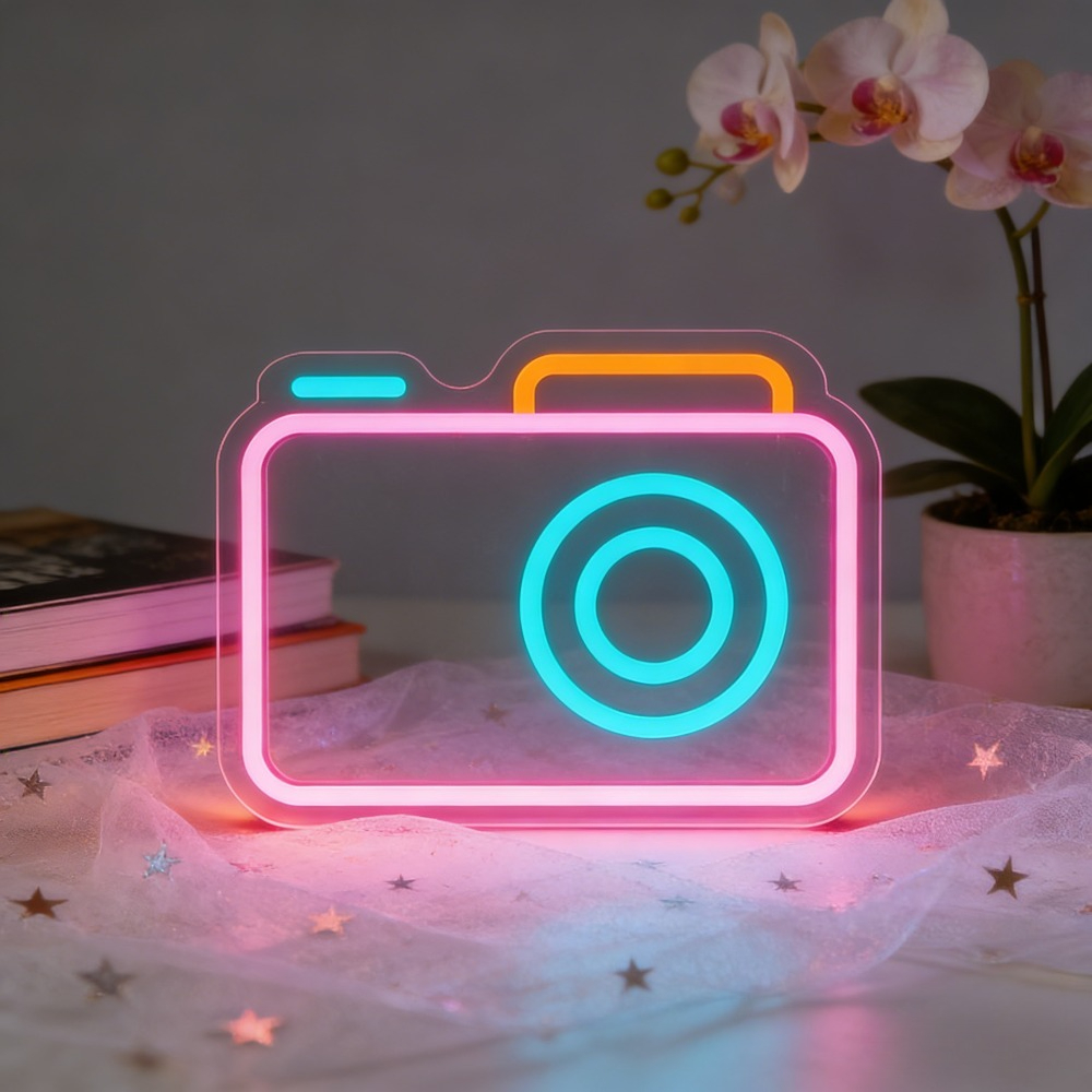 Desk Setup Photography - Kamera Neon Tabela LED Duvar Sanatı